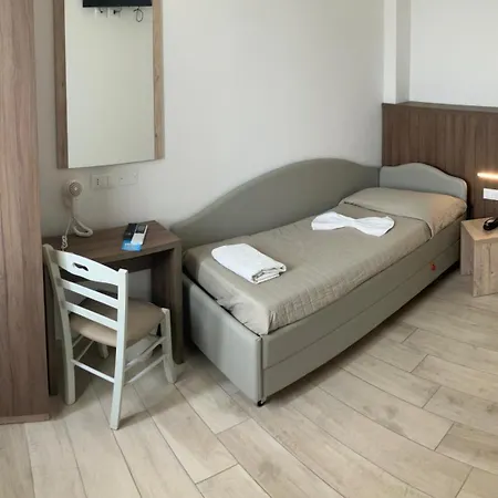 Bed And Book 2*
