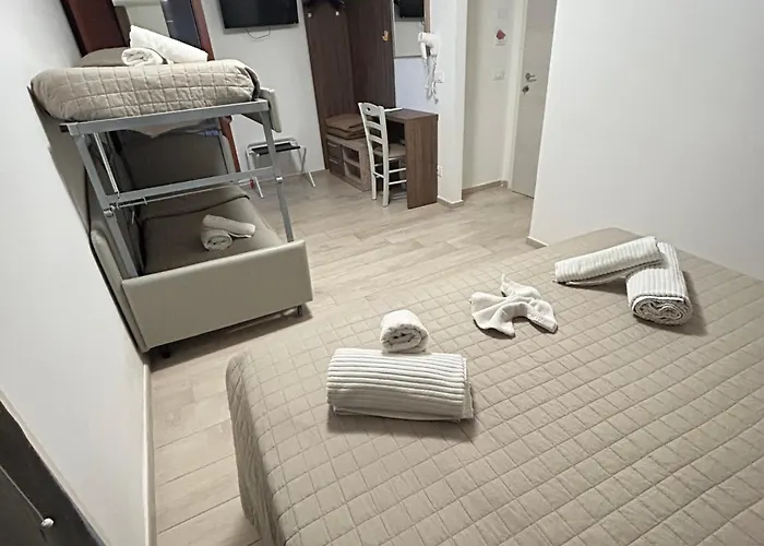 酒店 Bed And Book 2*