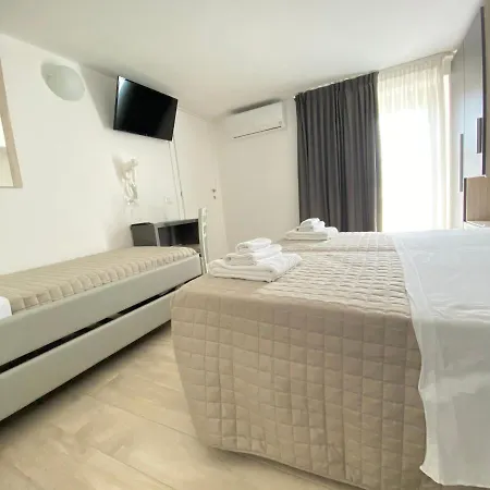 호텔 Bed And Book 2*