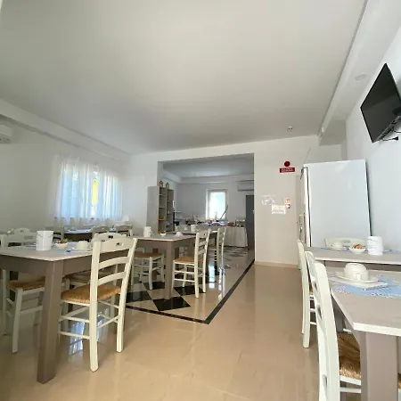 Bed And Book Ρίμινι