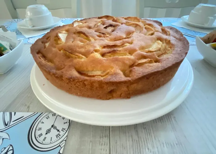 Bed And Book 호텔 2*