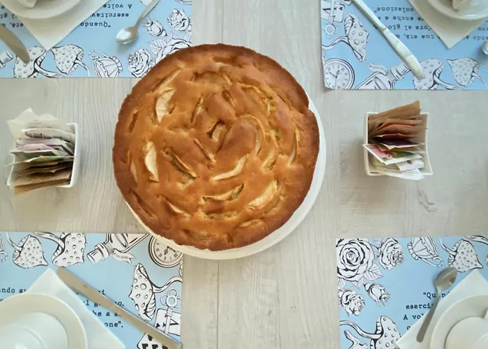 Hotel Bed And Book Rimini